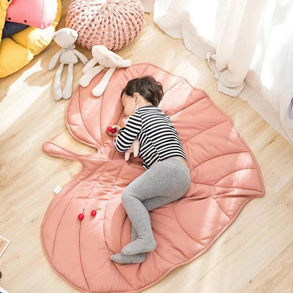 Pet Dog Cooling Leaf Mat