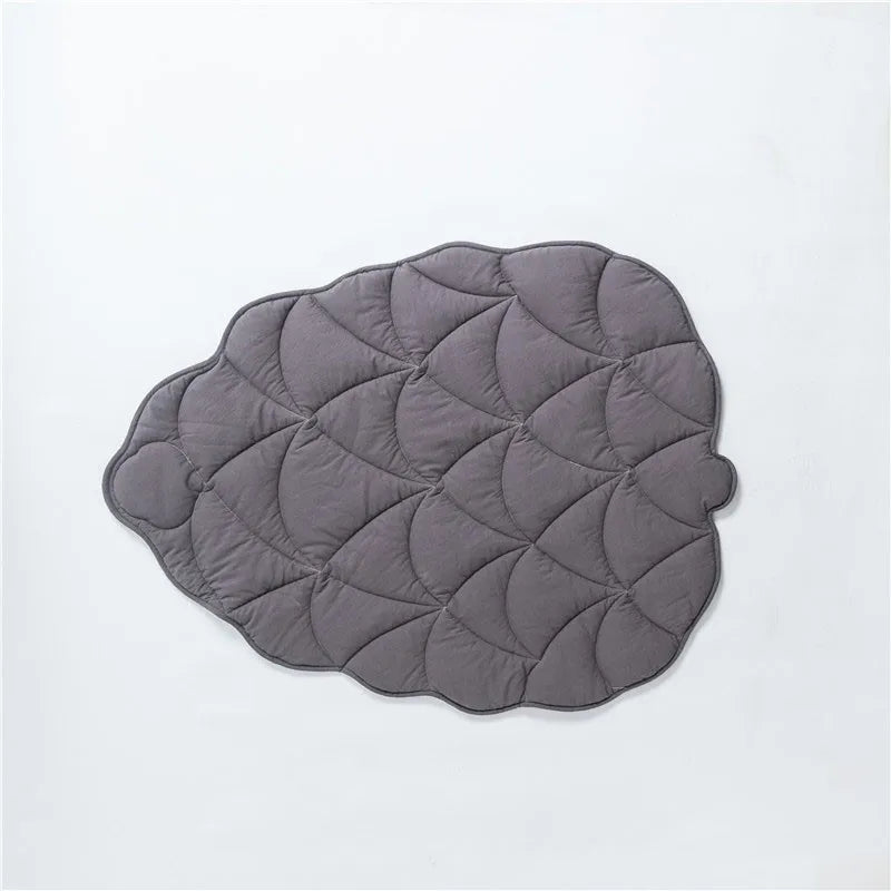 Pet Dog Cooling Leaf Mat