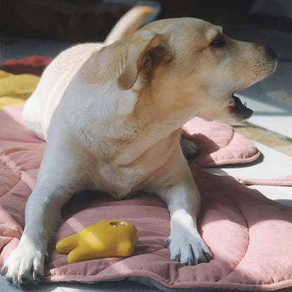 Pet Dog Cooling Leaf Mat